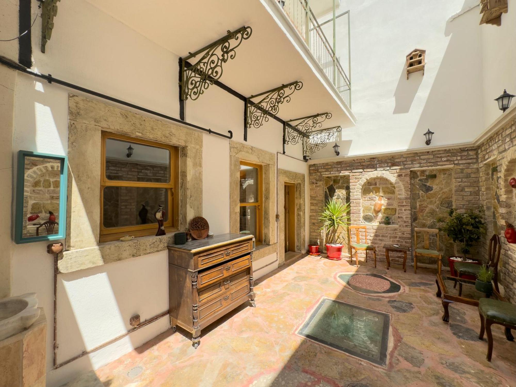 Otel Eagle's Nest Boutique *