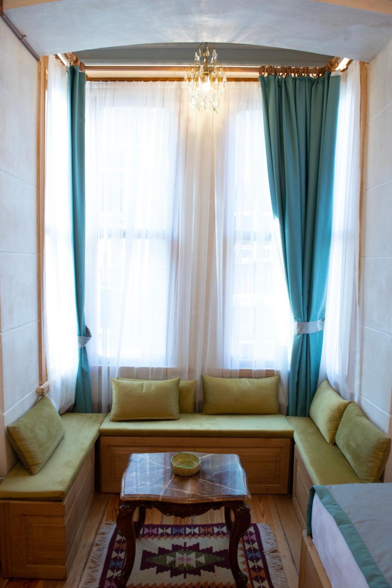 Hotel Eagle's Nest Boutique *
