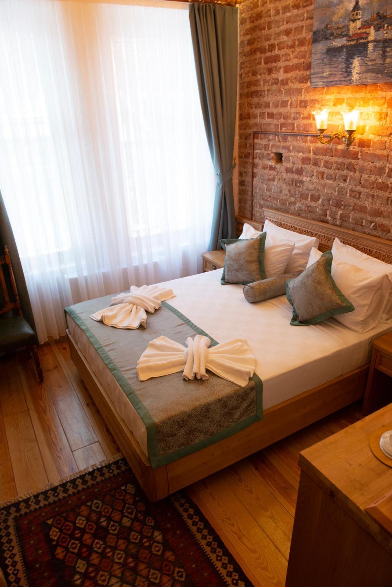 Eagle's Nest Boutique * İstanbul